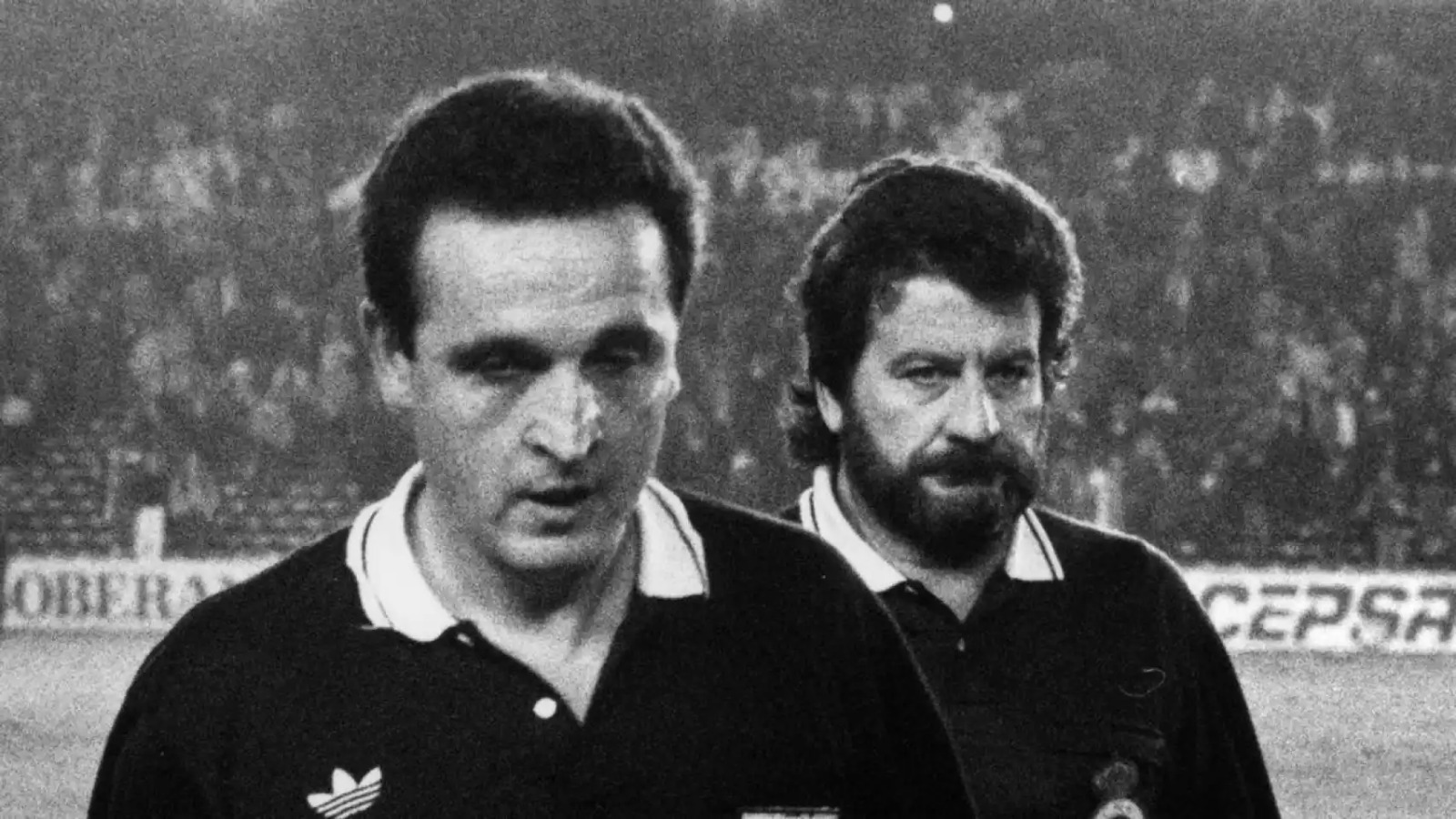 El FC Barcelona es acusado de contratar a Negreira